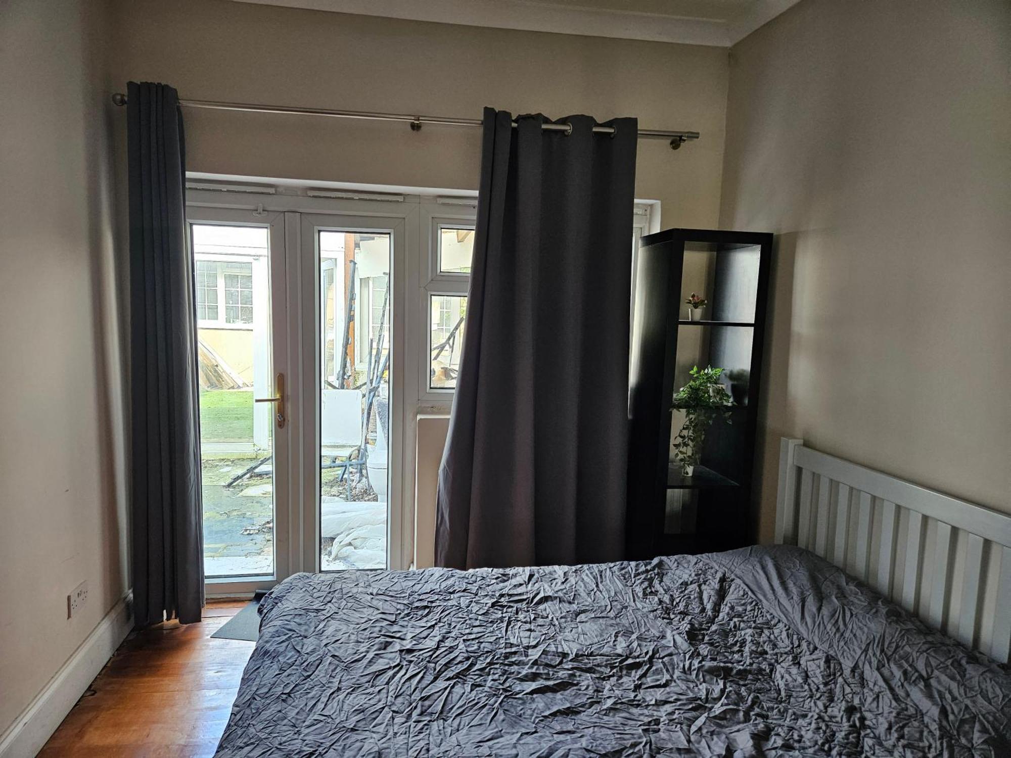 Private Room- Direct Travel Central/ Heathrow London Exterior foto
